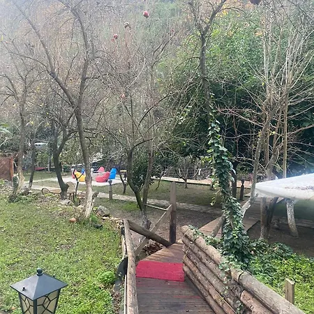 Bungalow Campsite